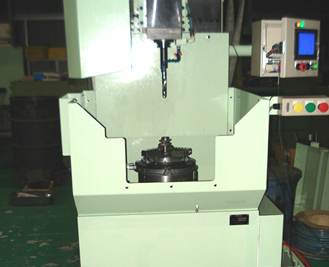 深穴加工専用機