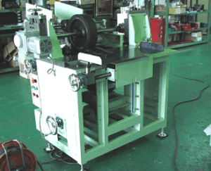 ドライバーバリ取り機